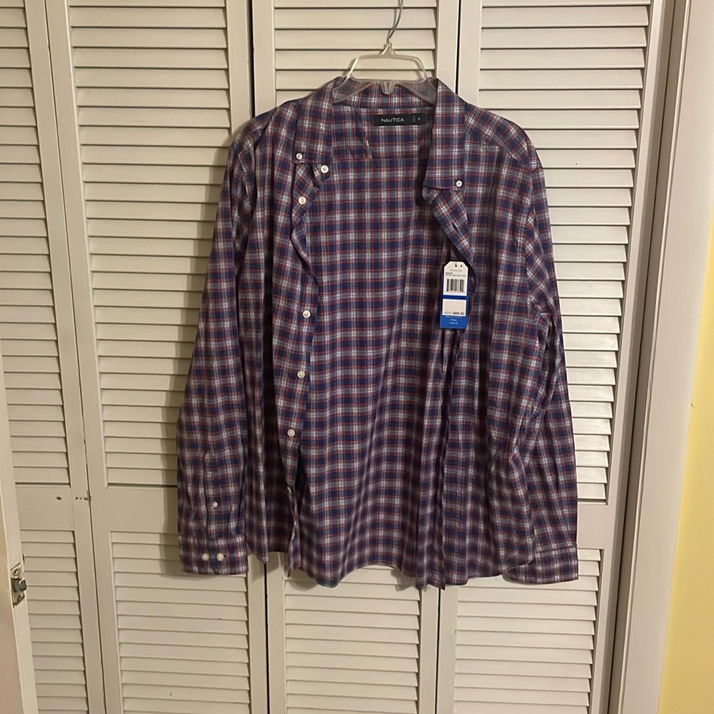 Nautica Men's Plaid Wrinkle Resistant Shirt
